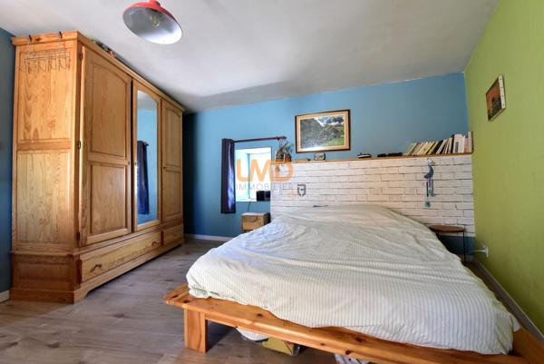 Maison de village spacieuse à Salles Curan, idéale pour famille