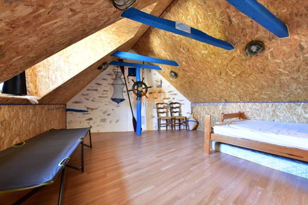 Maison de village spacieuse à Salles Curan, idéale pour famille