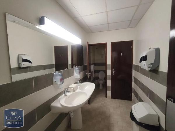Local commercial à vendre 448m² Guéret (23000)