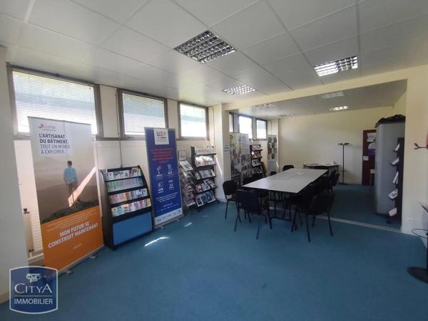Local commercial à vendre 448m² Guéret (23000)