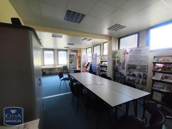 Local commercial à vendre 448m² Guéret (23000)