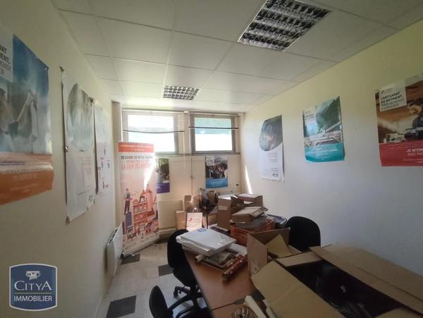 Local commercial à vendre 448m² Guéret (23000)