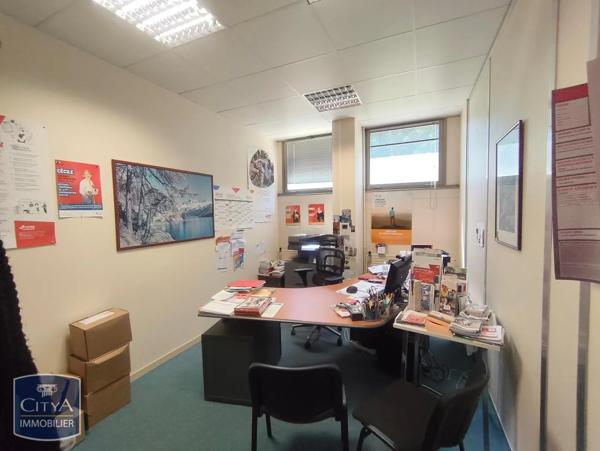 Local commercial à vendre 448m² Guéret (23000)