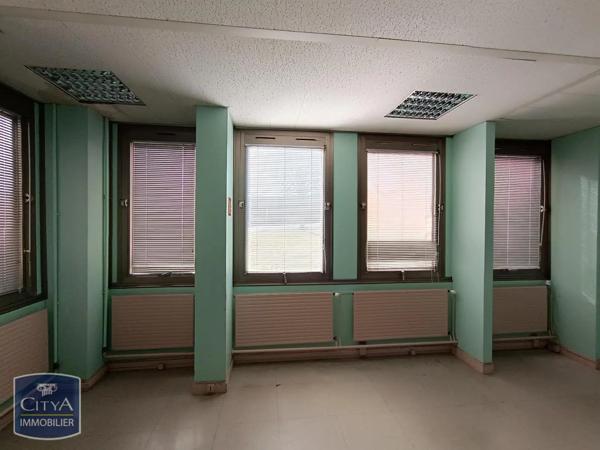 Local commercial à vendre 448m² Guéret (23000)
