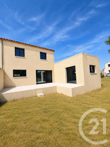 Maison à vendre  4 pièces - 154,38 m 2   CHATEAURENARD  - 13