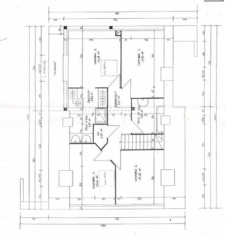 Ollainville (91340) Maison individuelle de 140 m2 habitables environ et 261 m2 utiles environ / sous-sol total / 5 chambres