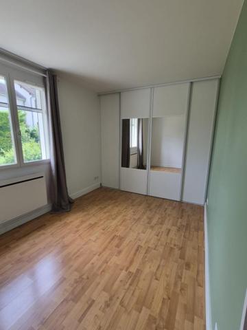 Duplex 3 pièce(s) 2 chambre(s) 63 m²
