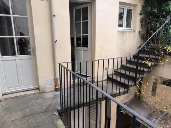 Appartement 4 pièce(s) 1 chambre(s) 120 m²