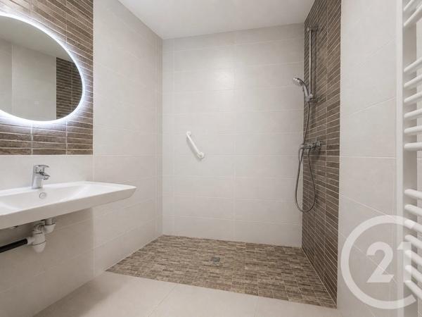 Appartement F2 à vendre  2 pièces - 39,84 m 2   MARSEILLE  - 13013