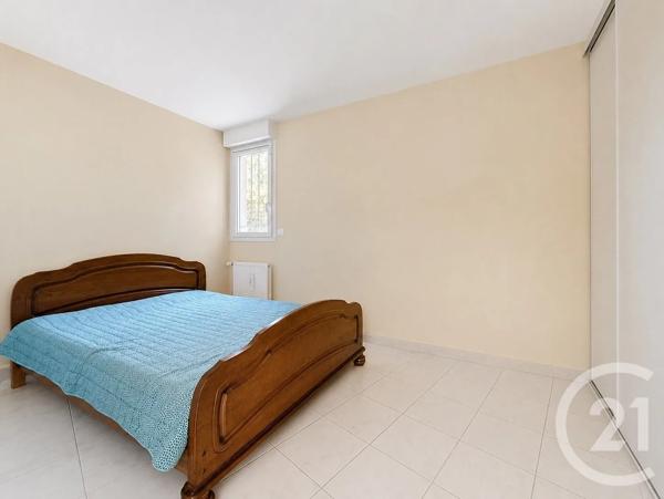 Appartement F2 à vendre  2 pièces - 39,84 m 2   MARSEILLE  - 13013