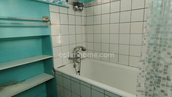 Maison 7 pèces à rénover – grand garage, atelier et petit jardin – Monthureux-sur-Saône (88)