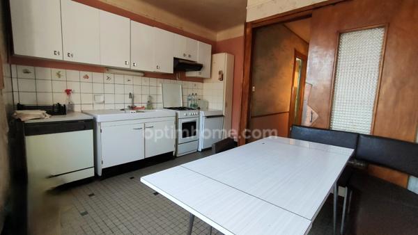 Maison 7 pèces à rénover – grand garage, atelier et petit jardin – Monthureux-sur-Saône (88)