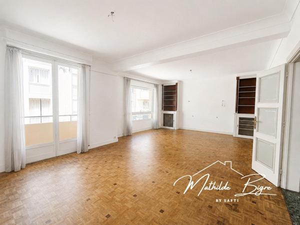 Appartement de caractère en hyper centre