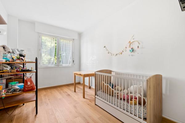 Appartement Saint Germain En Laye 4 pièce(s) 83 m2 €535 000 ** - Référence 17963