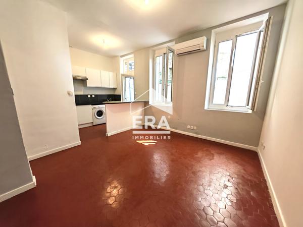 Appartement T2 avec grande terrasse de 18 m² Marseille 13005  La Conception / Camas