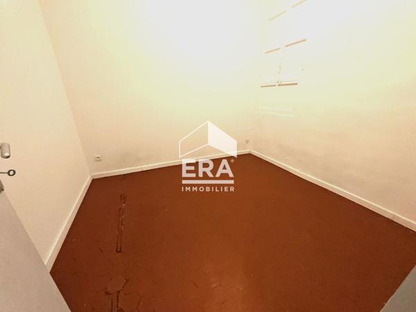 Appartement T2 avec grande terrasse de 18 m² Marseille 13005  La Conception / Camas