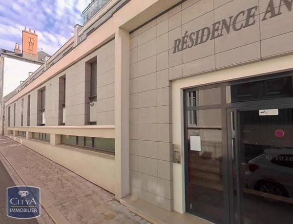 Appartement à louer 2 pièces 51.65m² Orléans (45000)