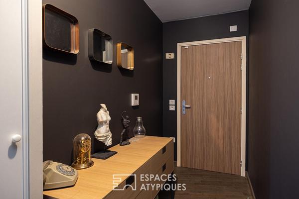 Contemporain avec grand balcon et garage