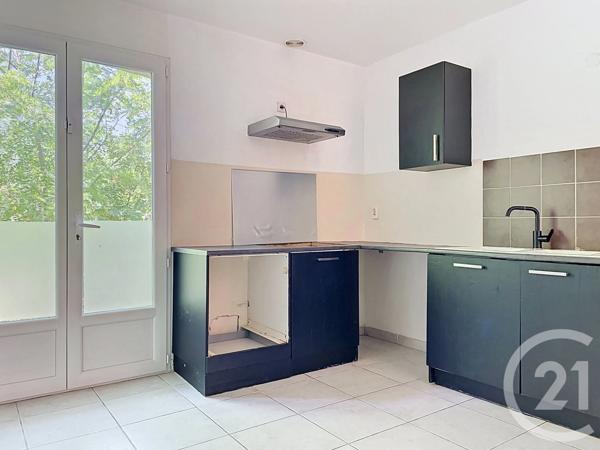 Maison à vendre  4 pièces - 85 m 2   PONT ST ESPRIT  - 30