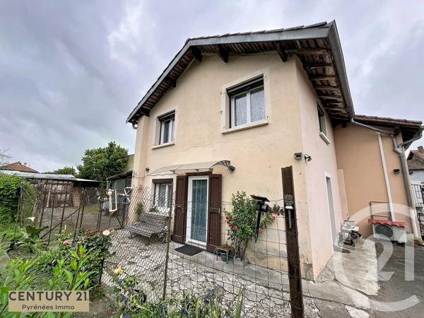 Maison à vendre  4 pièces - 113 m 2   LABARTHE INARD  - 31