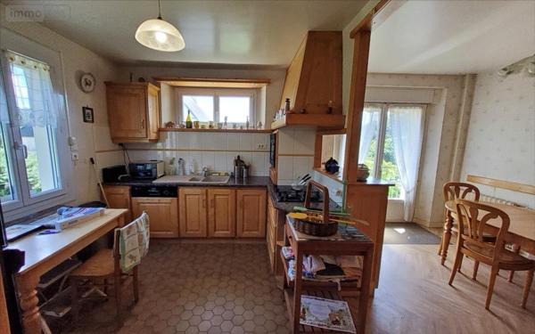 Maison individuelle à vendre à Plounévézel dans le Finistère (29270), ref : 29066-1080730