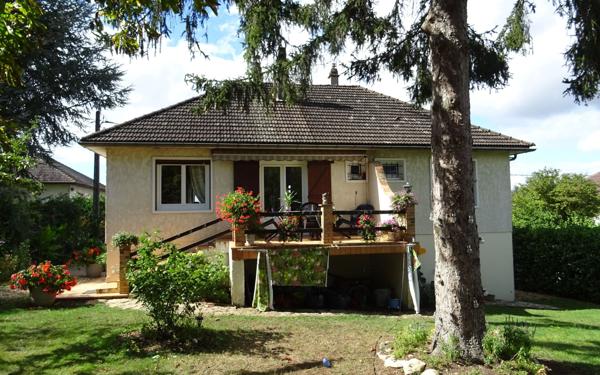 Maison à vendre    4 pièces • 75 m2 Cosne-Cours-sur-Loire