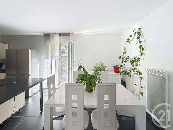 Maison à vendre  4 pièces - 84,88 m 2   PAMIERS  - 09