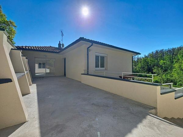 Maison 4 pièces de 95m² rénovée + sous-sol aménageable de 76m² à vendre en exclusivité sur un terrain de 3000m² à Castanet-Tolosan