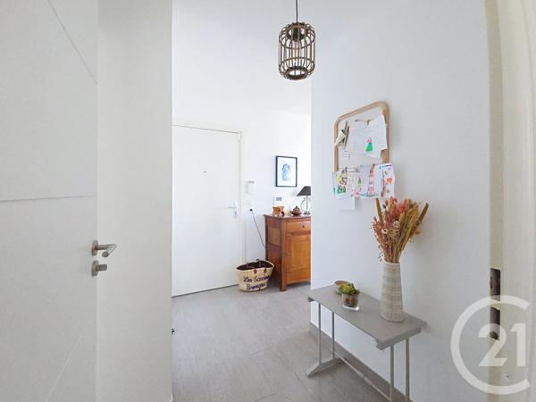 Appartement F3 à vendre  3 pièces - 66,91 m 2   SETE  - 34