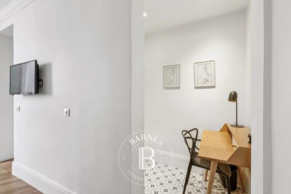 Paris 16ème, Appartement  28 m² à vendre