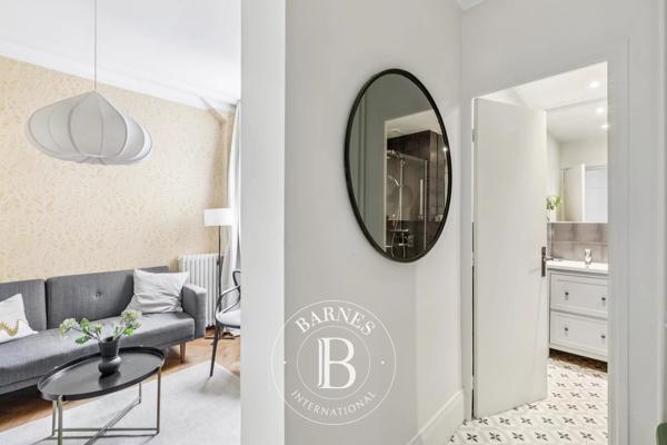 Paris 16ème, Appartement  28 m² à vendre