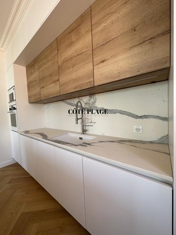 Royan (17200) ROYAN PONTAILLAC BEL APPARTEMENT DE 100 M² RÉNOVÉ AU PRIX DE 549 000 € HAI