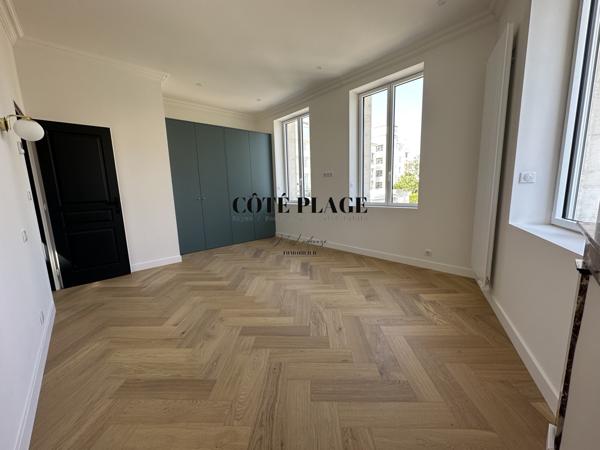 Royan (17200) ROYAN PONTAILLAC BEL APPARTEMENT DE 100 M² RÉNOVÉ AU PRIX DE 549 000 € HAI
