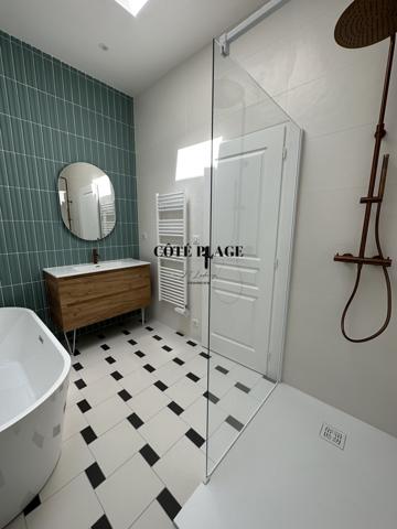 Royan (17200) ROYAN PONTAILLAC BEL APPARTEMENT DE 100 M² RÉNOVÉ AU PRIX DE 549 000 € HAI