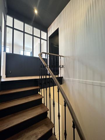 Royan (17200) ROYAN PONTAILLAC BEL APPARTEMENT DE 100 M² RÉNOVÉ AU PRIX DE 549 000 € HAI