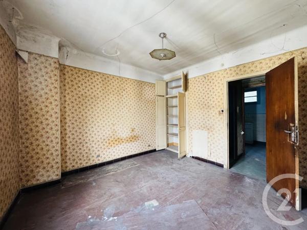 Appartement T5 à vendre  5 pièces - 96,74 m 2   ARLES SUR TECH  - 66