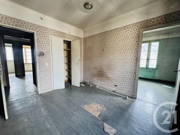 Appartement T5 à vendre  5 pièces - 96,74 m 2   ARLES SUR TECH  - 66