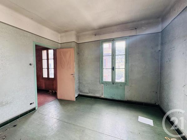 Appartement T5 à vendre  5 pièces - 96,74 m 2   ARLES SUR TECH  - 66