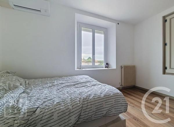 Maison à vendre  5 pièces - 255 m 2   ST ESTEVE  - 66