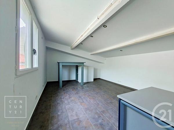 Maison à vendre  5 pièces - 255 m 2   ST ESTEVE  - 66