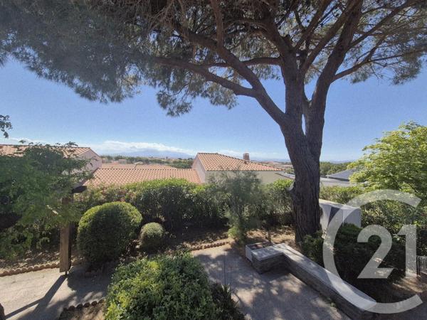 Maison à vendre  5 pièces - 255 m 2   ST ESTEVE  - 66