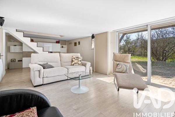 Maison à vendre 6 pièces 211 m² Cailloux-sur-Fontaines