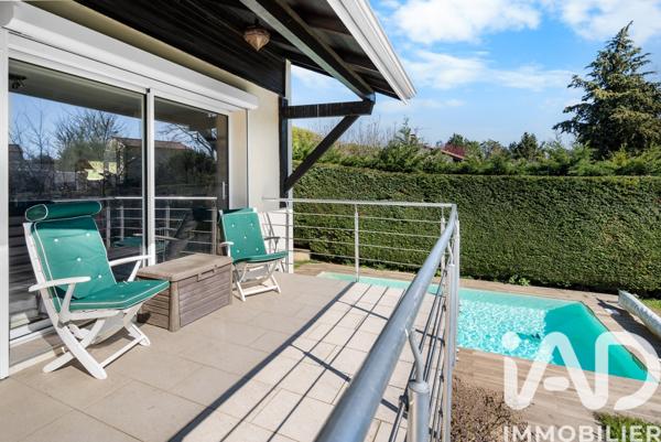 Maison à vendre 6 pièces 211 m² Cailloux-sur-Fontaines