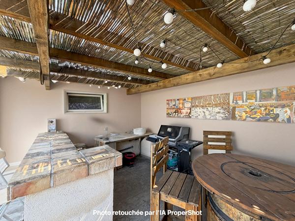 À vendre en exclusivité maison de plain pied de type 4 avec piscine et garage - secteur Eoures 13011 Marseille