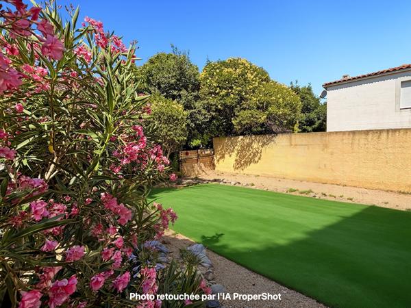 À vendre en exclusivité maison de plain pied de type 4 avec piscine et garage - secteur Eoures 13011 Marseille