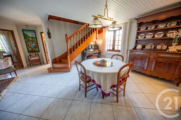 Maison à vendre  7 pièces - 214,65 m2 ST MEDARD EN JALLES - 33