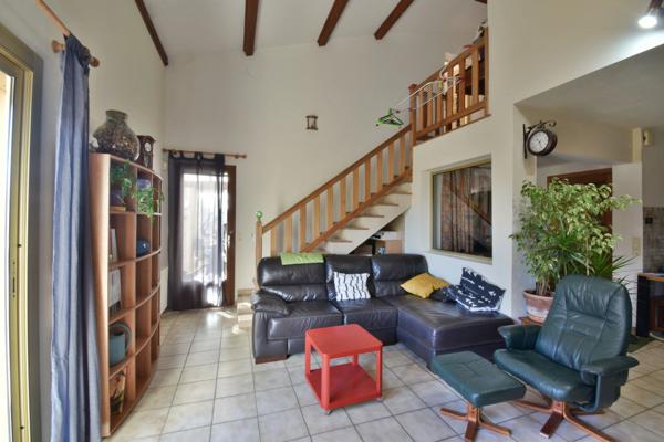 VILLA d'ARCHITECTE à vendre 7 pièces AIGLUN (04510)