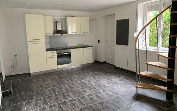 Maison à louer    2 pièces •  Beauvais