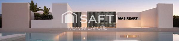 Terrain nue viabilisé (818 m2) avec permis de construire validé pour " villa prestige " - Possibilité de " Villa clé en main "