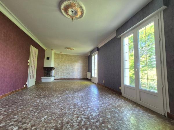 AHUILLE PAVILLON DE 112 M2 EN IMPASSE AVEC TERRAIN ARBORE de 600 m2 SANS  VIS A VIS